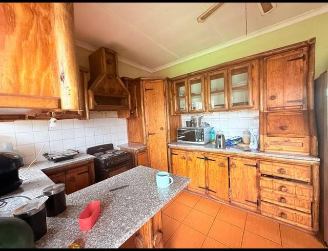 2 BEDROOM HOUSE FOR SALE IN VANDERBIJLPARK CW 6